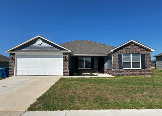 Property at 2809 Elliott, Pea Ridge, AR 72751, 4 beds, 2 baths