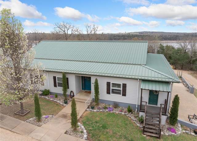Property at 419 Lakeside, Diamond City, AR 72644, 4 beds, 3 baths