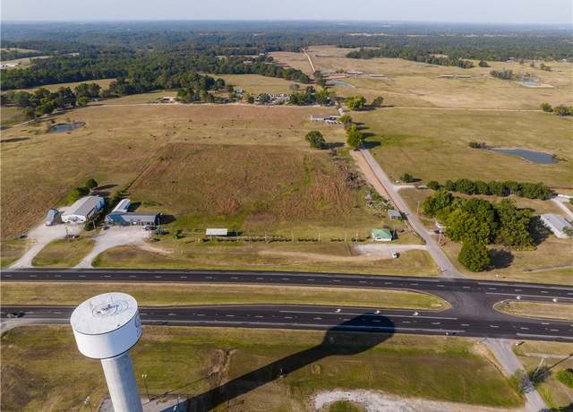 Property at W 412, W Siloam Springs, OK 74338