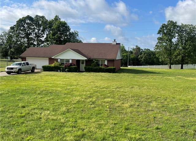 Property at 307 Cr 3437, Clarksville, AR 72830, 3 beds, 2 baths