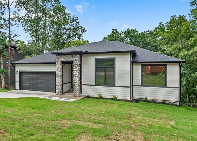 Property at 29 Annabell Ln, Bella Vista, AR 72715, 3 beds, 2.5 baths