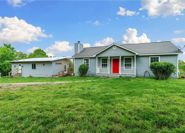 Property at 13442 Gun Club (wc 859) Rd, Fayetteville, AR 72704, 3 beds, 2 baths