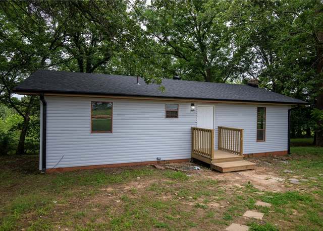 Property at 17388 Clantonville Rd, Garfield, AR 72732, 2 beds, 1 bath