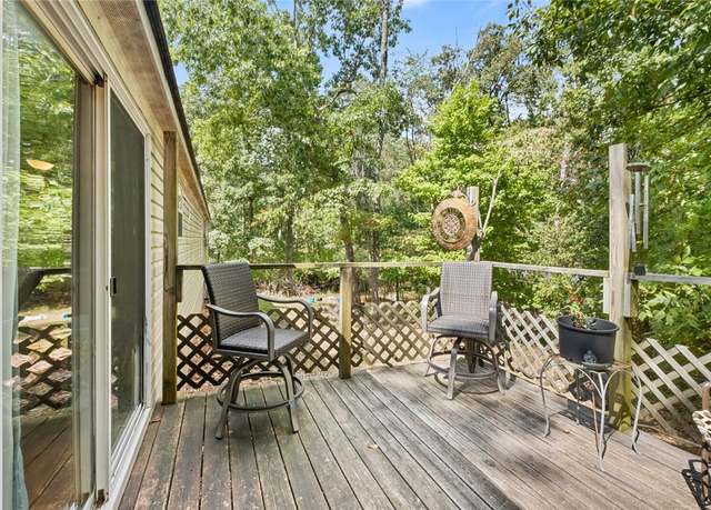 Property at 15775 N Wimpy Jones Rd, Garfield, AR 72732, 4 beds, 2 baths