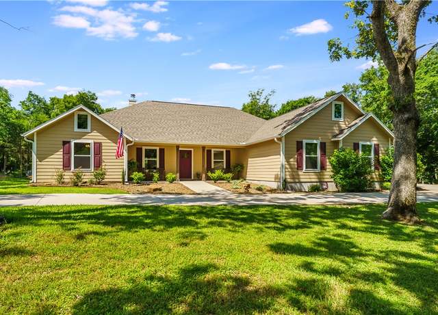 Property at 12627 Lodge Dr, Garfield, AR 72732, 4 beds, 3.5 baths