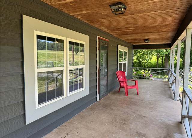 Property at 7792 Bubbling Springs Rd, Harrison, AR 72601, 5 beds, 4 baths