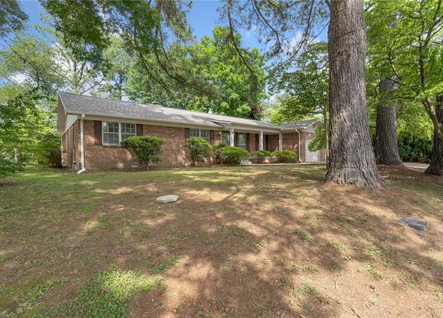 Property at 5 Rolling Meadows Dr, Harrison, AR 72601, 3 beds, 2 baths