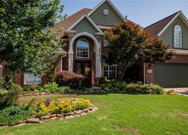 Property at 4509 Creekview Dr, Rogers, AR 72758, 4 beds, 2.5 baths