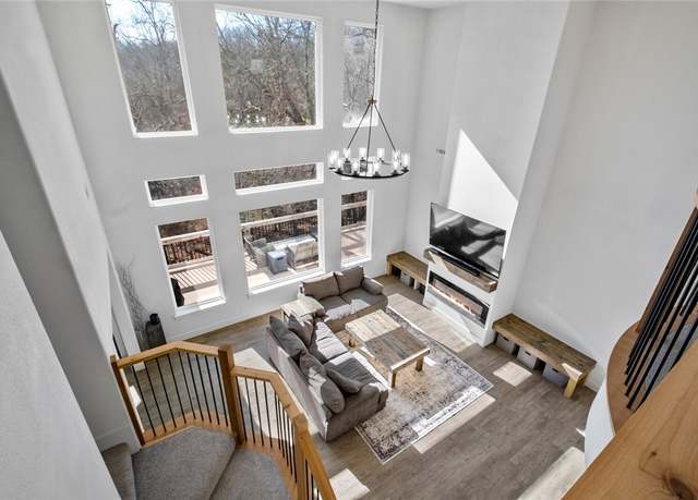 Property at 15425 Brightwater Xing, Rogers, AR 72756, 3 beds, 3.5 baths