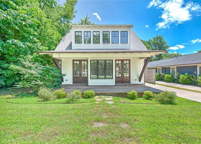 Property at 464 Block Ave, Fayetteville, AR 72701, 3 beds, 3.5 baths