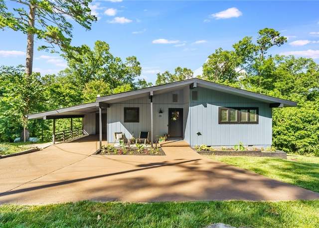 Property at 25 Grisham Cir, Bella Vista, AR 72715, 3 beds, 2.5 baths