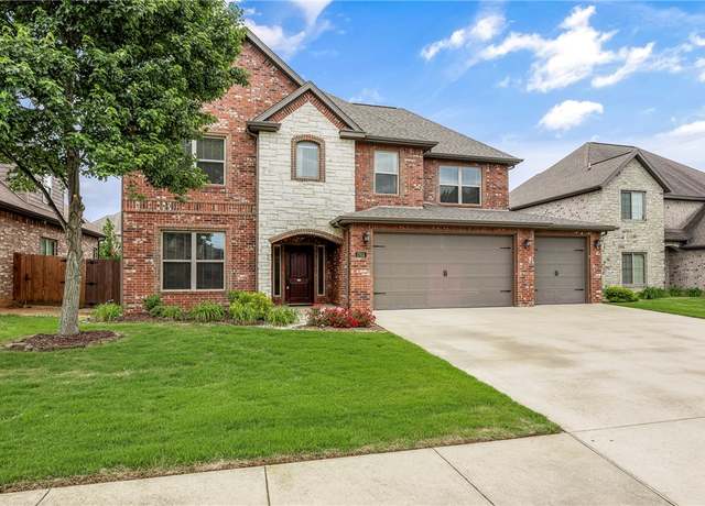 Property at 1703 SW Gosford Ave, Bentonville, AR 72713, 5 beds, 4 baths