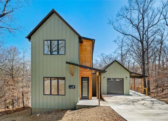 Property at 10 Reading Ln, Bella Vista, AR 72714, 2 beds, 2 baths