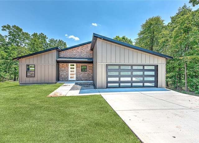 Property at 9 Lincluden Ln, Bella Vista, AR 72715, 2 beds, 2 baths