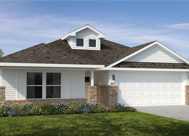 Property at 1723 Edwards St, Pea Ridge, AR 72751, 4 beds, 2 baths
