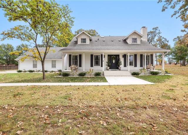 Property at 5537 S Bellview Rd, Rogers, AR 72758, 3 beds, 2.5 baths