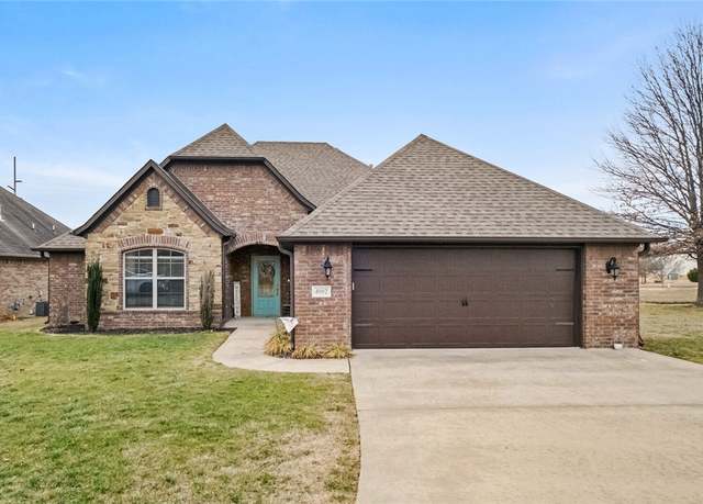 Property at 4002 SW Flatrock Cv, Bentonville, AR 72713, 4 beds, 2 baths