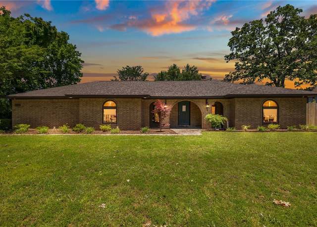 Property at 2309 Queensbury, Fort Smith, AR 72908, 3 beds, 2.5 baths