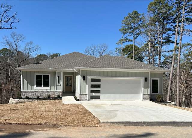 Property at 11 Tibberton Cir, Bella Vista, AR 72714, 3 beds, 3 baths