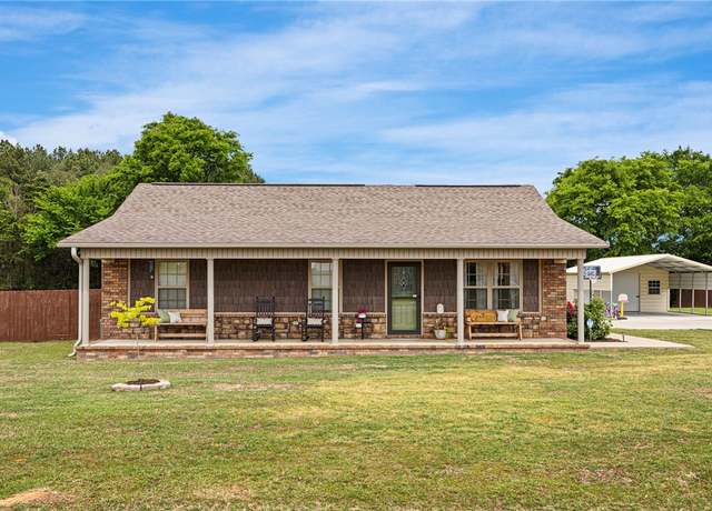 Property at 110 Letta Dr, Pottsville, AR 72858, 3 beds, 2 baths