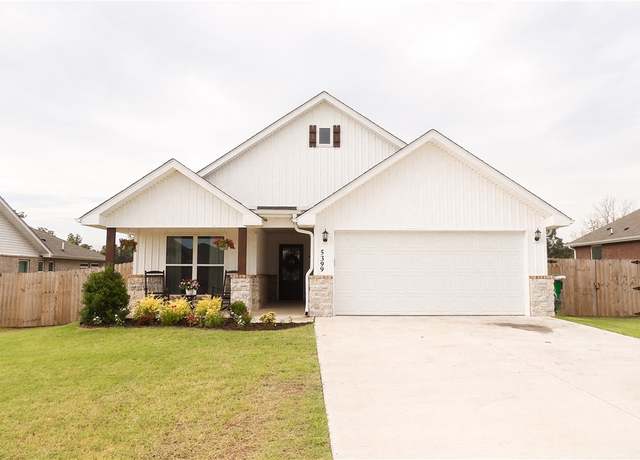 Property at 5399 Clear Springs Ave, Springdale, AR 72762, 3 beds, 2 baths