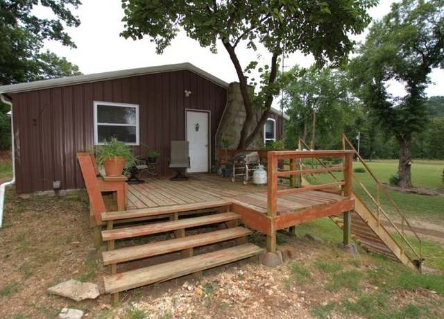 Property at 119 Younkers Ln, Noel, MO, 2 beds, 1 bath