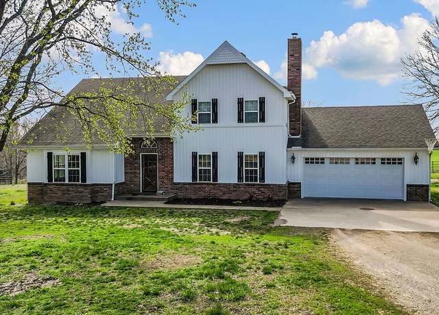 Property at 188 Lonestar Rd, Anderson, MO 64831, 3 beds, 2.5 baths