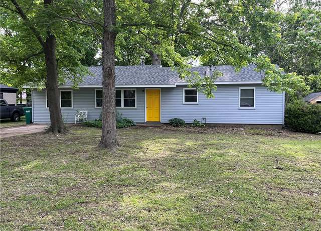 Property at 155 Westwood Ave, West Fork, AR 72774, 3 beds, 1.5 baths