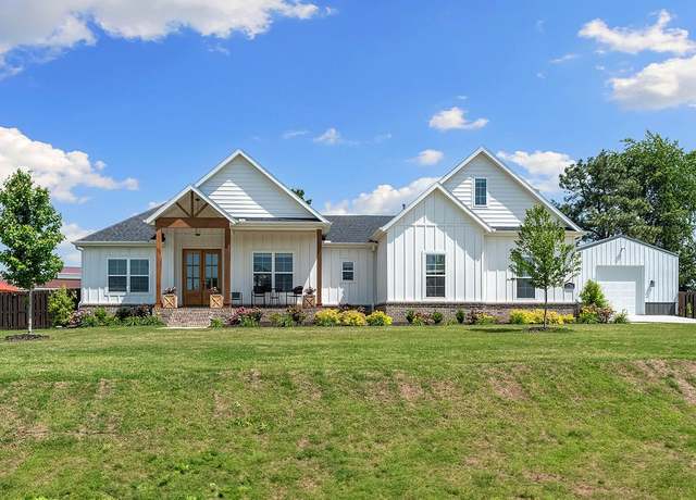 Property at 17762 Bryant Blvd, Springdale, AR 72764, 4 beds, 3 baths