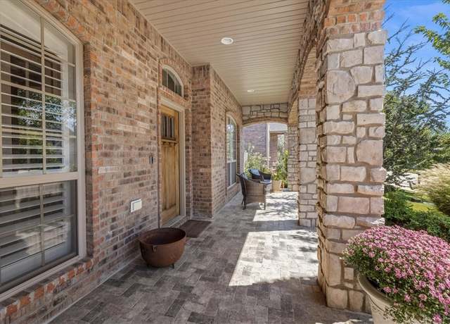 Property at 1660 W Lexington Pl, Centerton, AR 72719, 3 beds, 3 baths