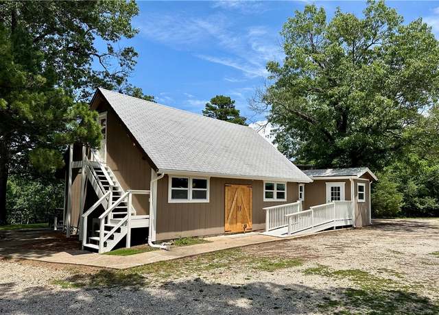 Property at 426 Van Buren, Eureka Springs, AR 72632, 1 bed, 2 baths