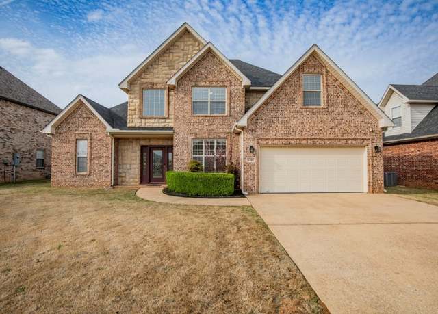 Property at 1705 W Cottonwood St, Rogers, AR 72758, 4 beds, 2.5 baths