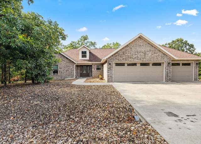 Property at 15 Pentland Dr, Bella Vista, AR 72715, 3 beds, 2 baths