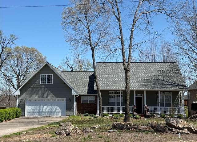 Property at 176 Holiday Island Dr, Holiday Island, AR 72631, 3 beds, 2 baths