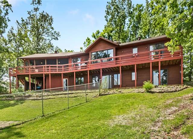 Property at 16048 Cypress Ln, Rogers, AR 72756, 3 beds, 3.5 baths