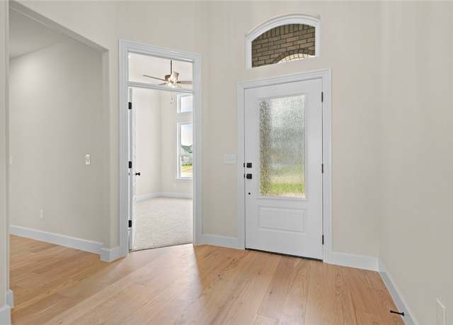 Property at 1461 Overcup Oak Ln, Bentonville, AR 72713, 4 beds, 2.5 baths