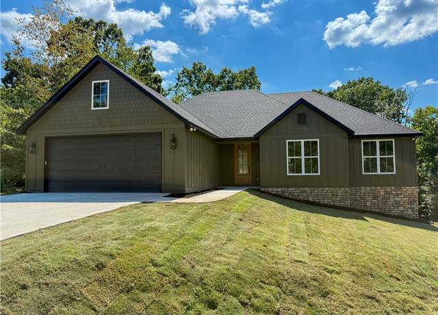Property at 23 Langholm Ln, Bella Vista, AR 72715, 3 beds, 2 baths