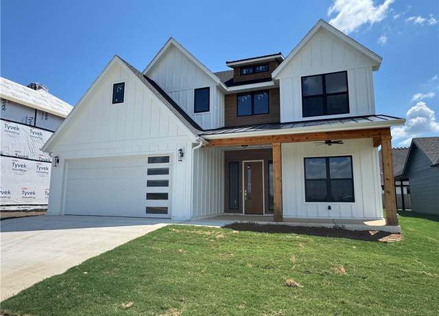 Property at 4108 Erin Dr, Rogers, AR 72758, 4 beds, 3 baths