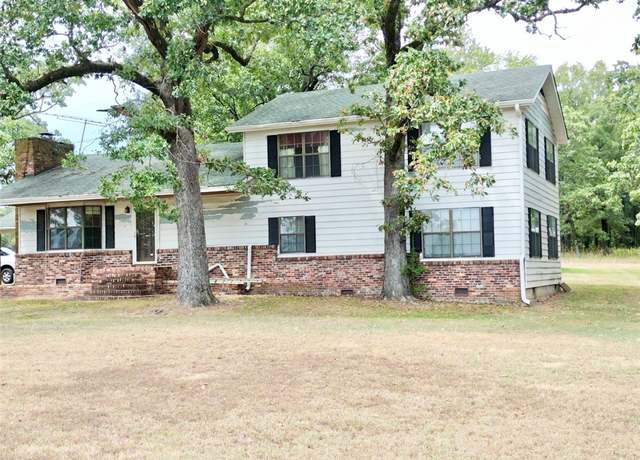 Property at 4628 Sr 363, Russellville, AR 72802, 6 beds, 3 baths