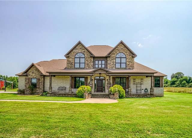 Property at 419 Oaklawan, Atkins, AR 72823, 4 beds, 4 baths