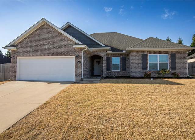 Property at 1421 Colonel Mcneil Dr, Prairie Grove, AR 72753, 4 beds, 2 baths