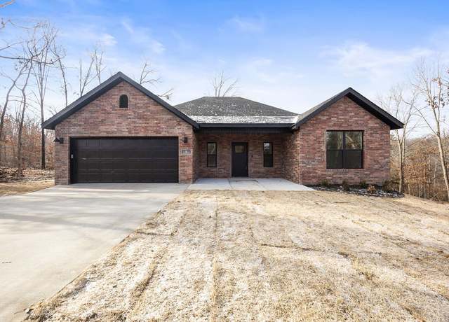 Property at 5 Kirkstile Ln, Bella Vista, AR 72715, 4 beds, 2 baths