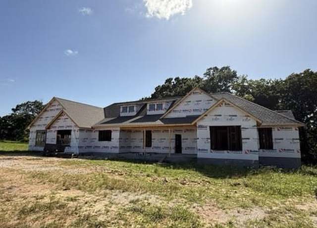 Property at 989 Red Cedar Pl, Avoca, AR 72711, 3 beds, 3.5 baths