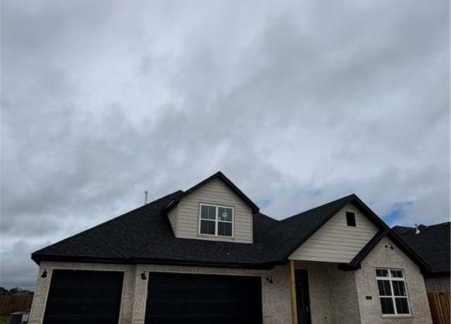 Property at 1309 Carrara, Tontitown, AR 72762, 4 beds, 3 baths