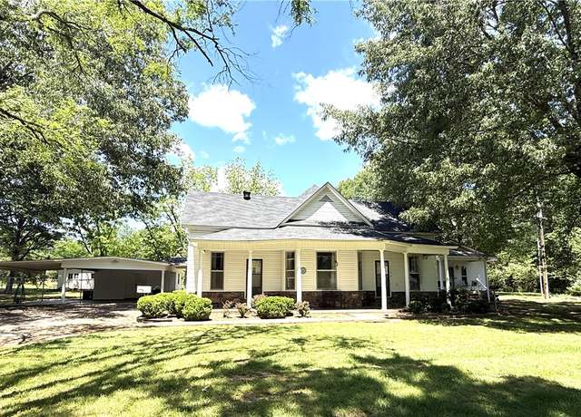 Property at 1113 Oakland Rd, Atkins, AR 72823, 3 beds, 3 baths