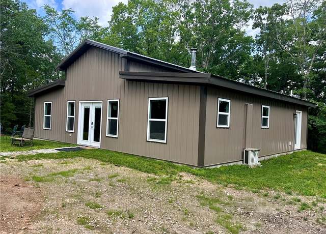 Property at 351 County Road 205, Eureka Springs, AR 72632, 2 beds, 2 baths