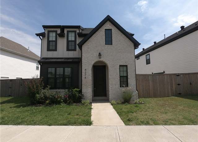 Property at 4278 Bronco Dr, Fayetteville, AR 72704, 4 beds, 2.5 baths
