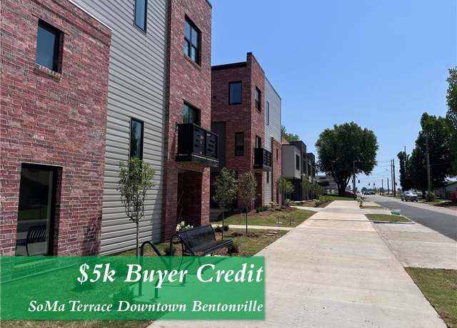 Property at 927 SE 10th St, Bentonville, AR 72712, 2 beds, 2.5 baths