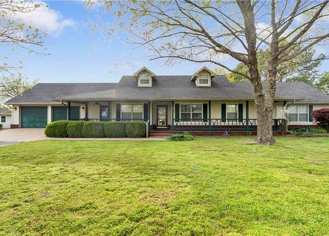 Property at 3096 Highway 112, Springdale, AR 72762, 3 beds, 2.5 baths