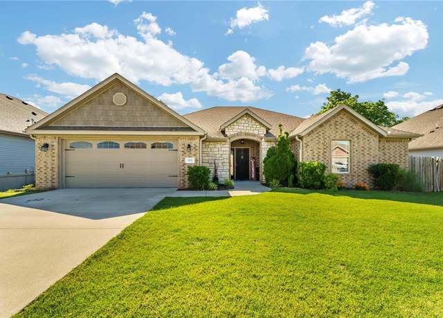 Property at 960 Glass St, Cave Springs, AR 72718, 3 beds, 2.5 baths